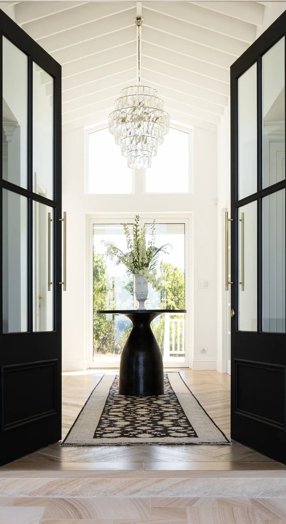 Elanora — front door, Northern Beaches interior design